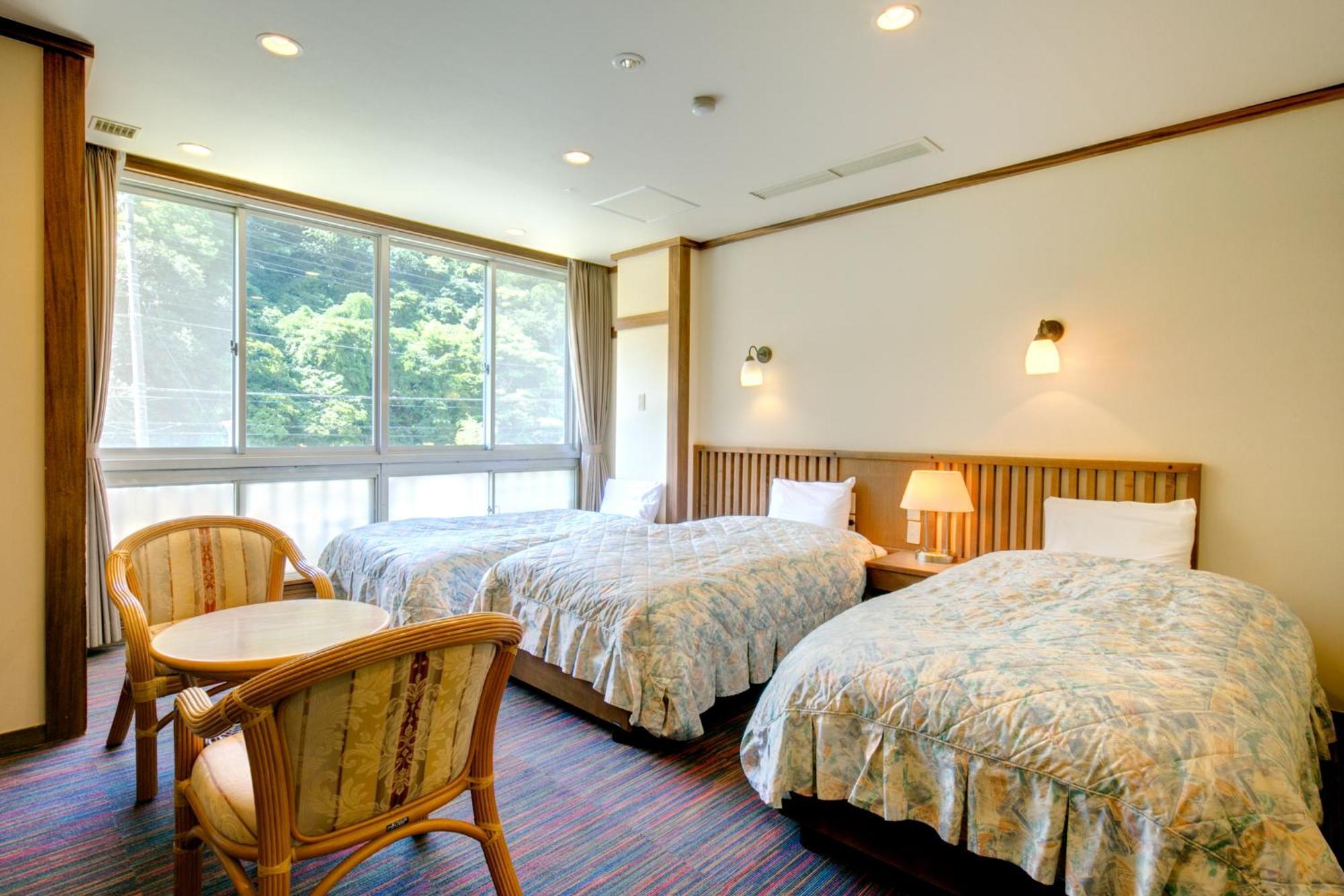 Yugawara-Onsen Manyoso Hotel Ngoại thất bức ảnh